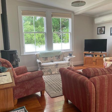 La Rocque Cottage Martinborough Εξωτερικό φωτογραφία